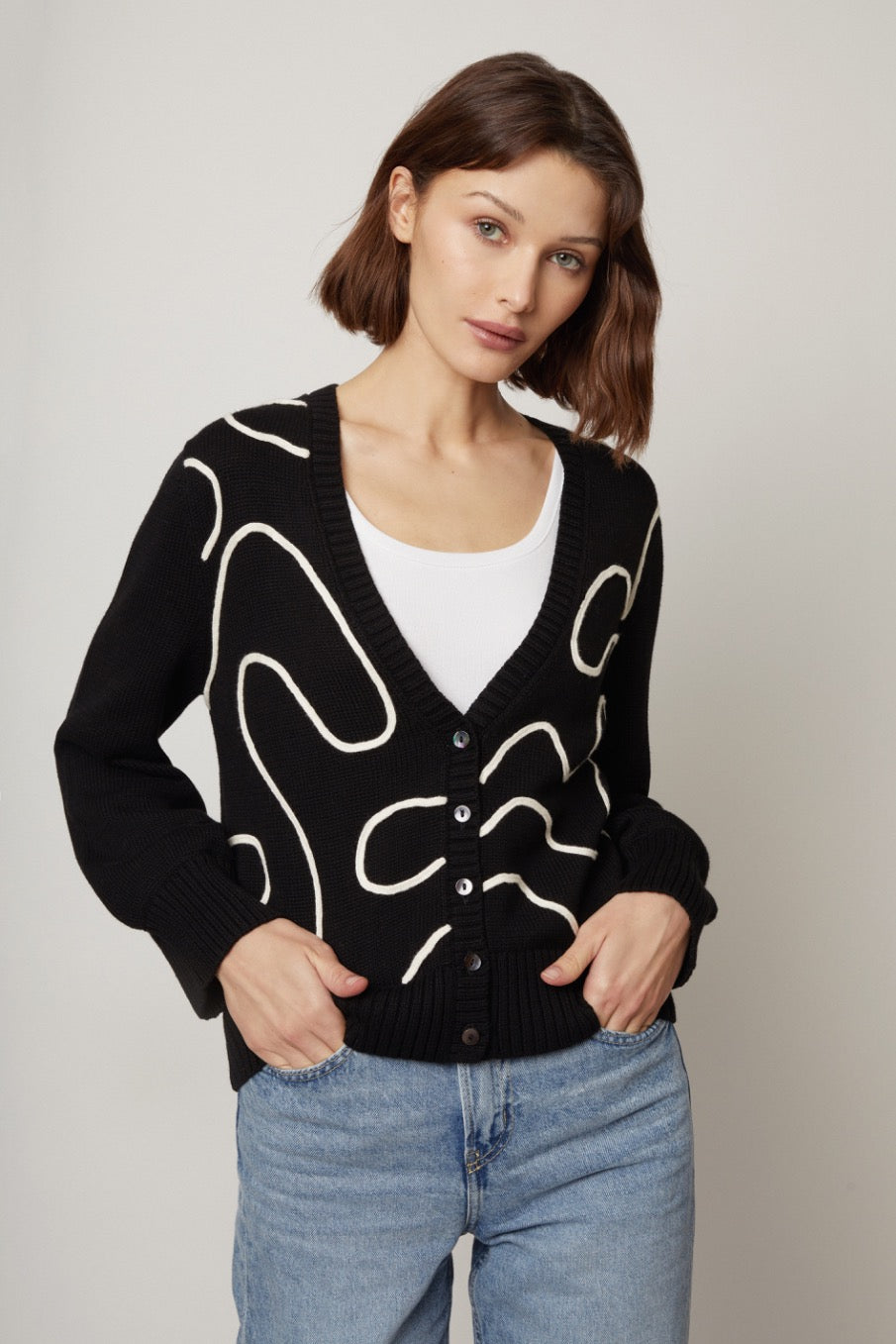 Eva Passementarie Cardi